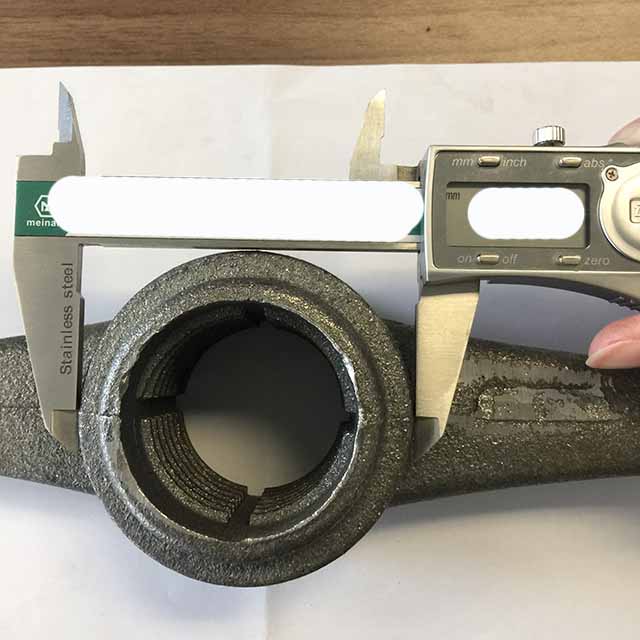 Pagputol sa Jack Nut 12