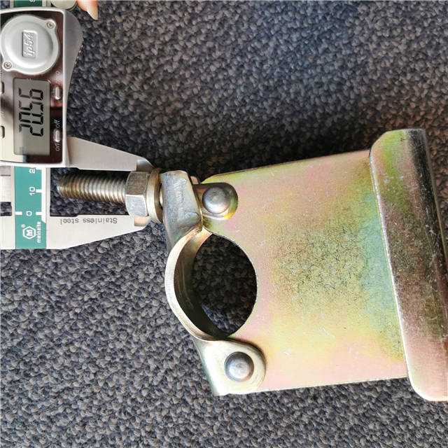 Pressed Board Coupler Show 05