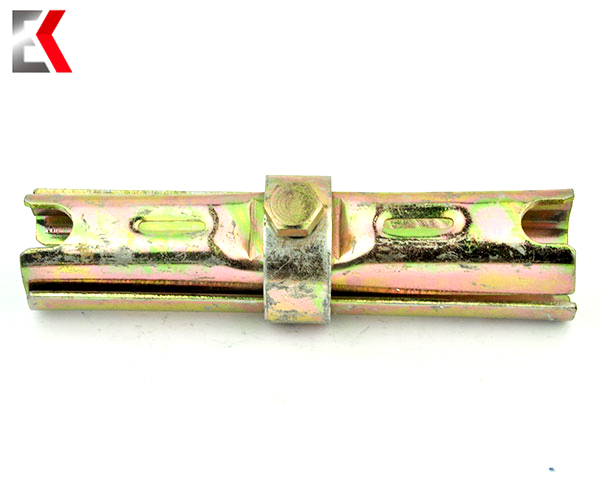 Pinindot ang panloob na magkasanib na pin