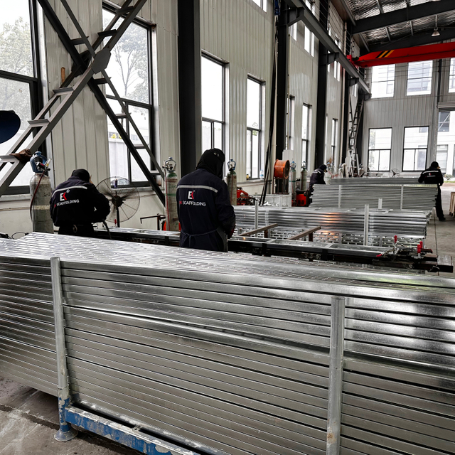 sarado na bakal na tabla