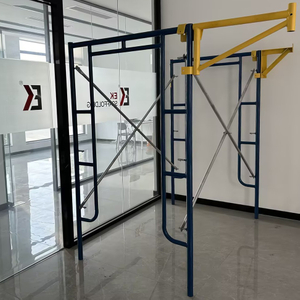 Maglakad sa Scaffolding