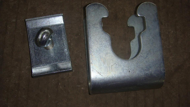 KwikStage Scaffolding System Coupler Band at Plate