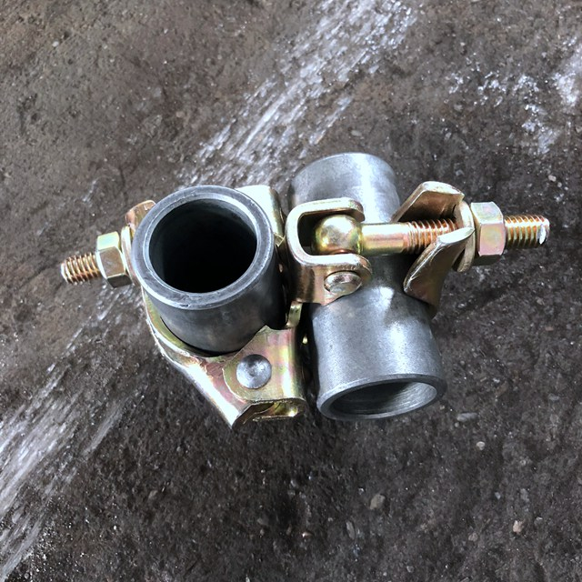 Electro galvanized EN74 1B scaffolding pinindot ang double coupler