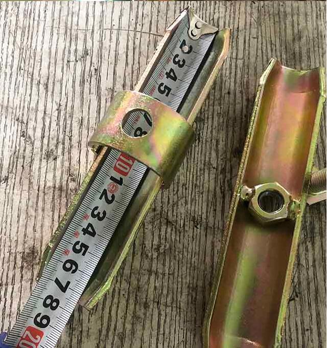 Pinindot ang magkasanib na pin 3