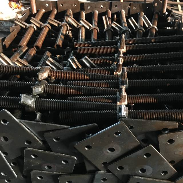 Itim na scaffolding adjustable solid screw base jack 