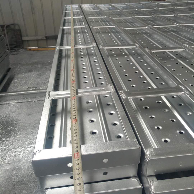 1.0mm kapal ng BS1139 Galvanized scaffolding walk board