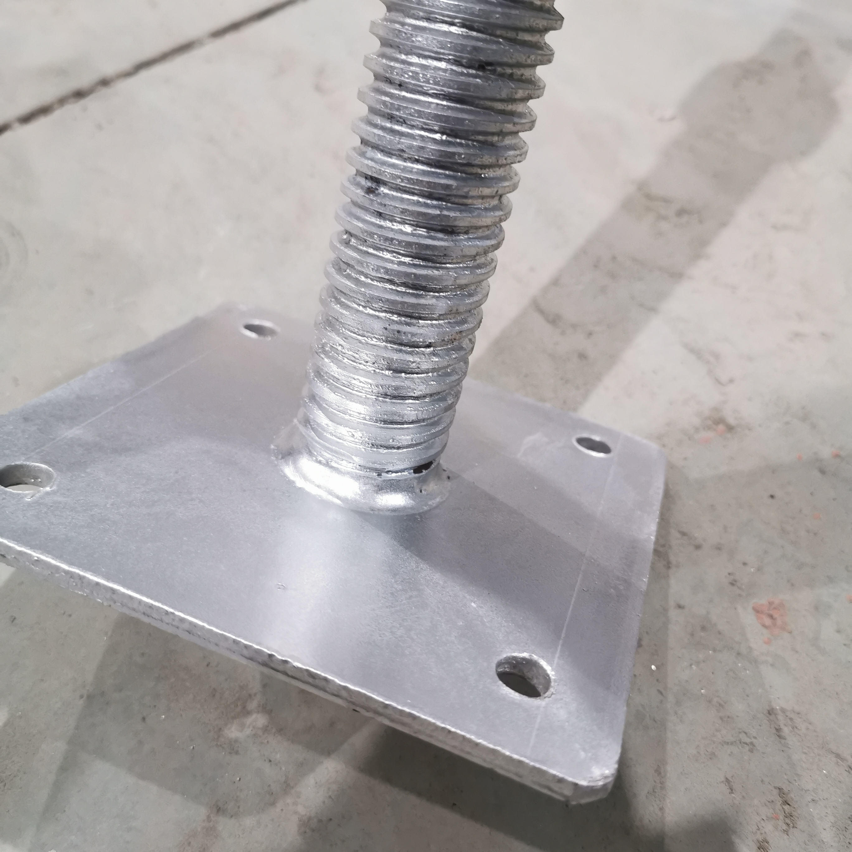 Solid screw jack
