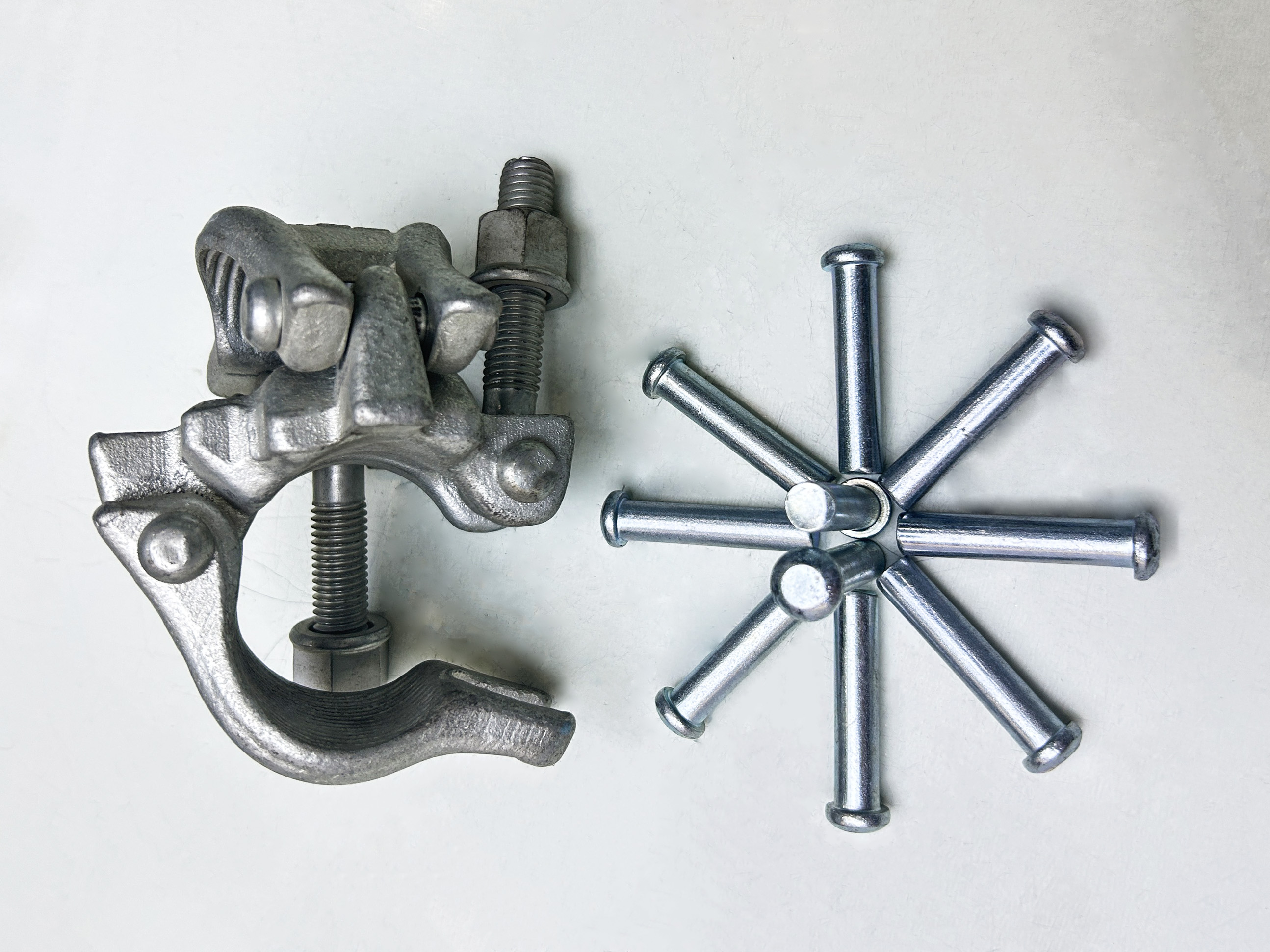 Ang uri ng Amerikano ay bumagsak ng dobleng coupler