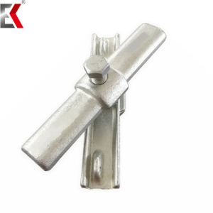 Nagbibigay ng EN74 Standard Pressed Clamp Drop Forged Inner Joint Pin Coupler 