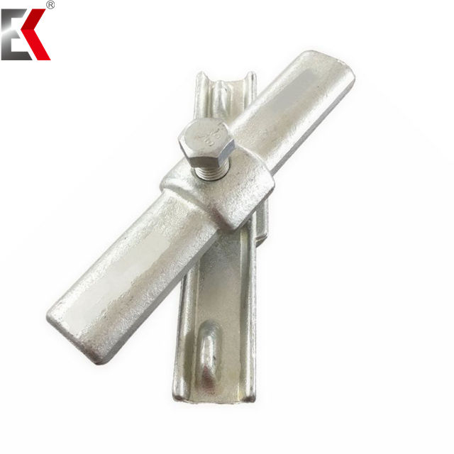 Nagbibigay ng EN74 Standard Pressed Clamp Drop Forged Inner Joint Pin Coupler 
