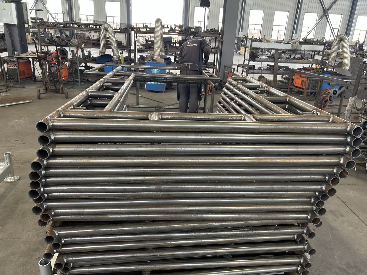 Maglakad sa pamamagitan ng frame