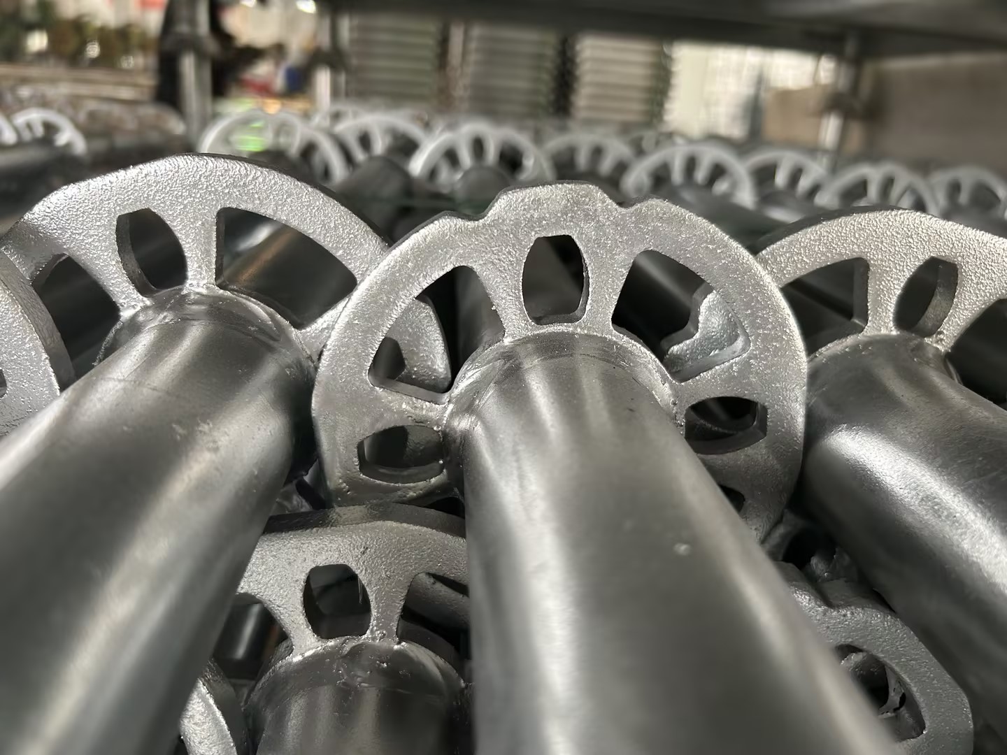 Ringlock scaffolding