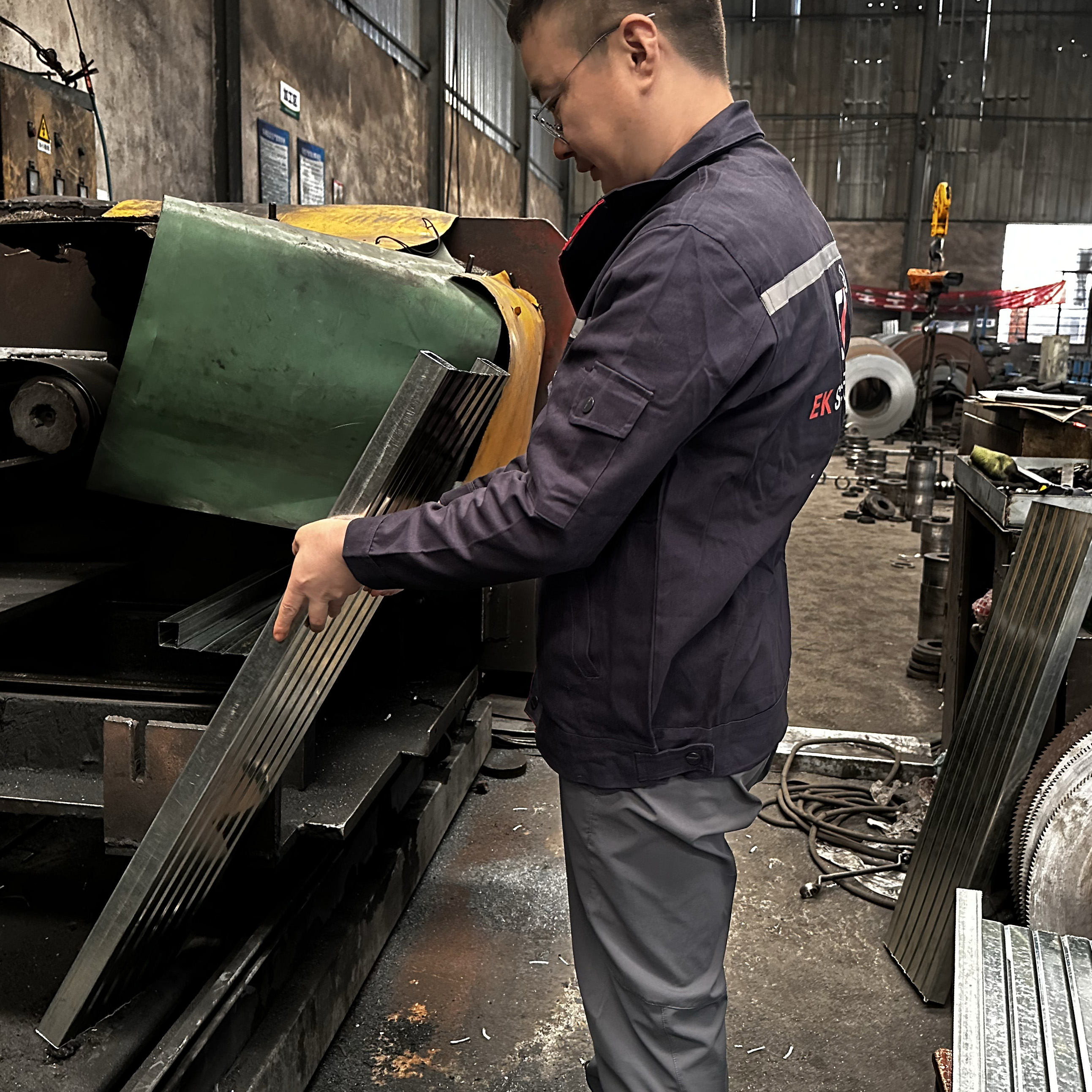 sarado na bakal plank 