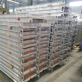 Aluminyo scaffold plank