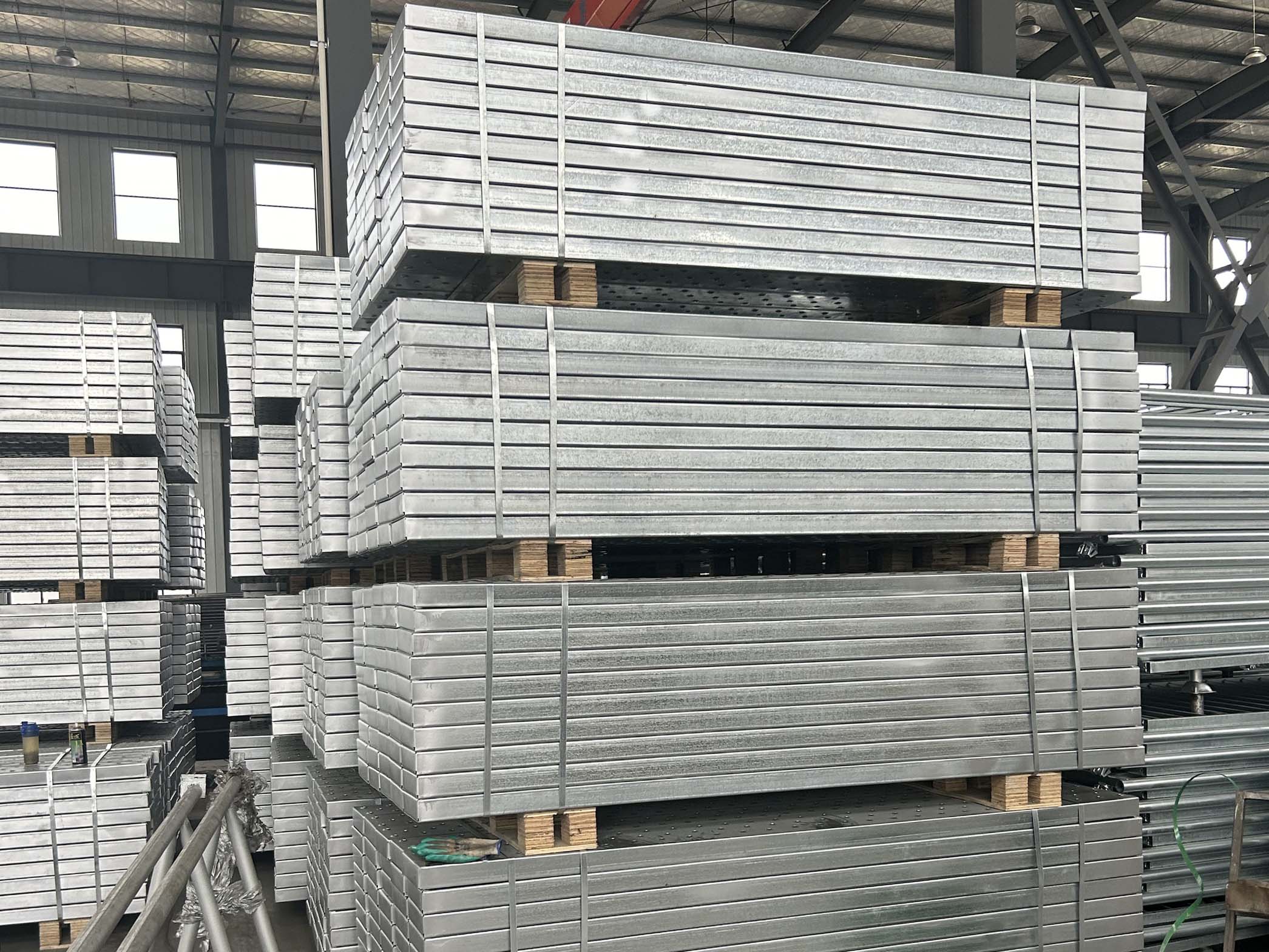 galvanized scaffolding walk board
