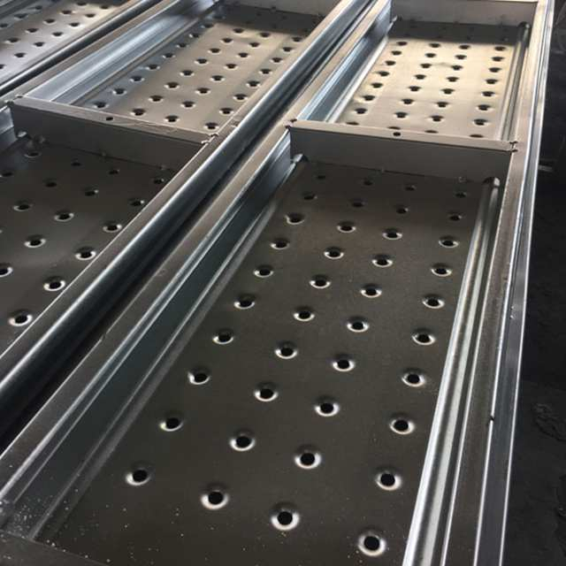 Steel Scaffold Plank Board na Ginamit sa Steel Scaffolding Para sa Konstruksyon