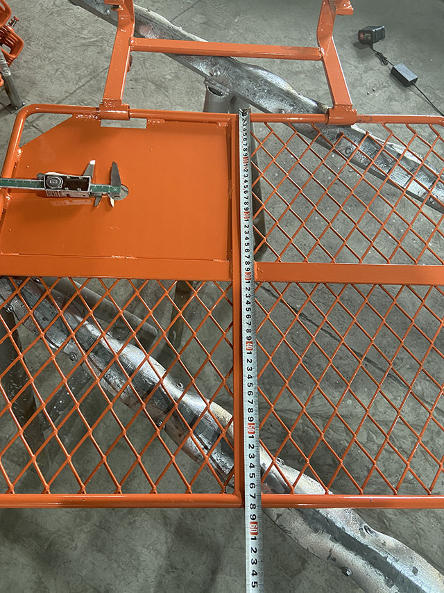 pulbos na pinahiran ng scaffolding bitag na pinto