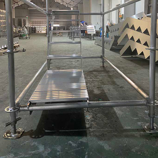 Aluminyo singsing na scaffolding hagdanan 2.4m*1m mataas