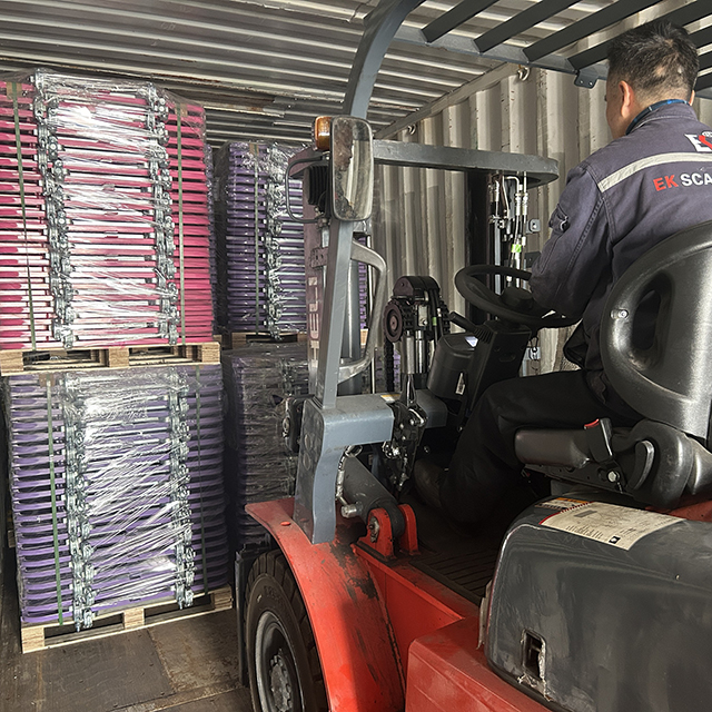 nababaligtad na ladder access gate shipping