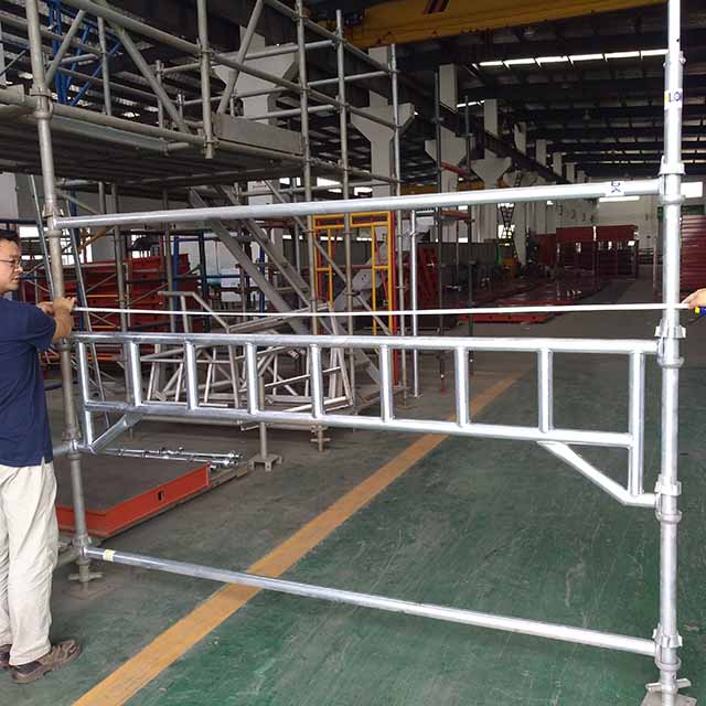 Pinapalakas ng Cuplock ang beam 11