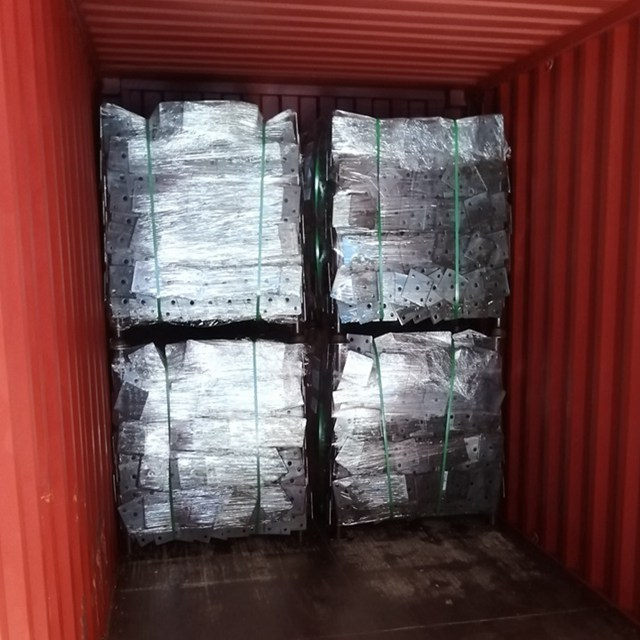 Itim na scaffolding screw base jack para sa konstruksyon