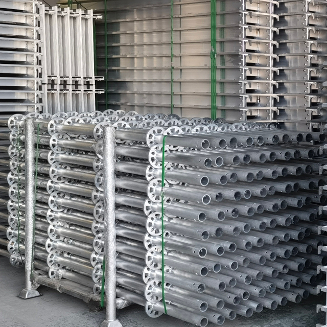 Ringlock scaffolding