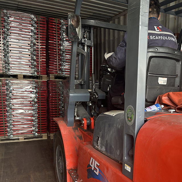 nababaligtad na ladder access gate shipping