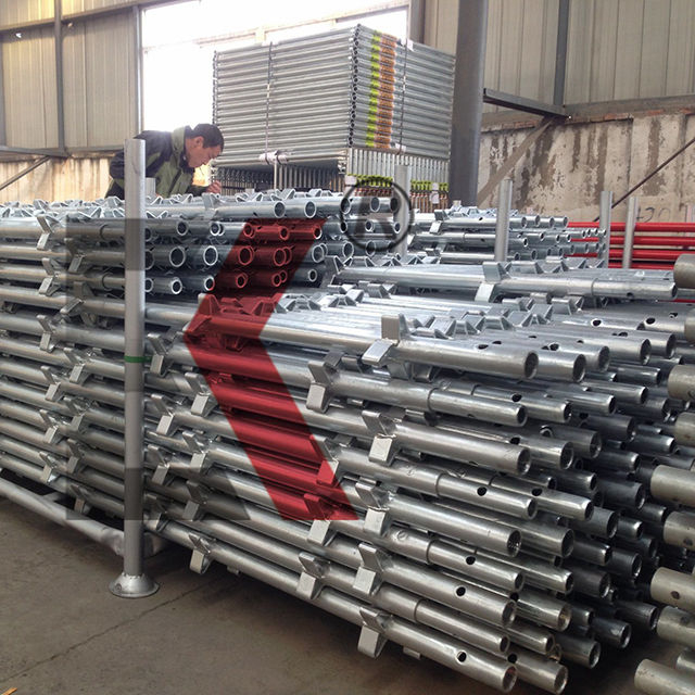Ang mga kliyente ng Australia ay karaniwang gumagamit ng scaffolding kwikstage system galanized vertical standard