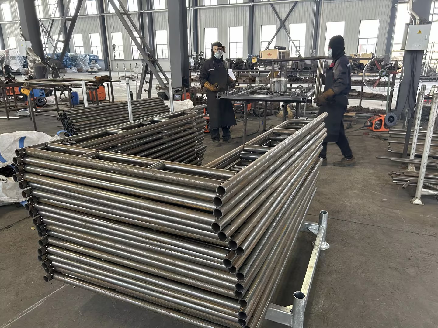 Lakad Kahit Scaffolding 