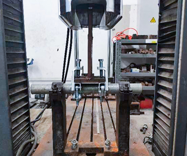  gravlock coupler sa pagsubok (lakas test)