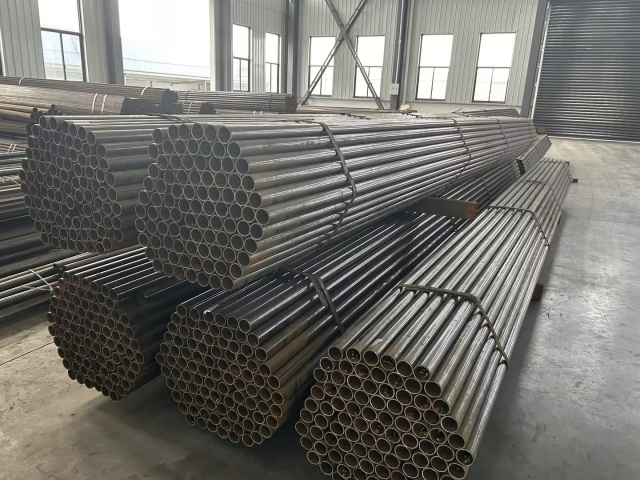 Steel pipe raw na materyales