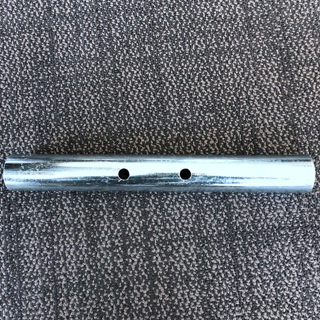 Galvanized frame scaffolding spigot na may bolt washer at nut