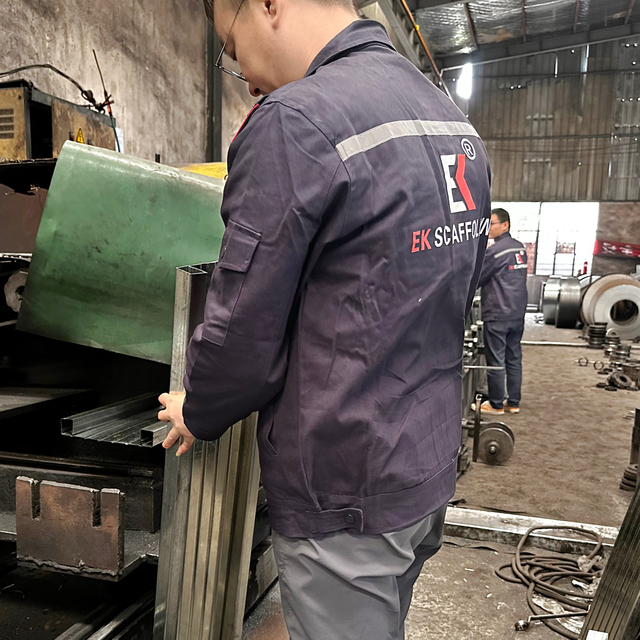 sarado na bakal na tabla