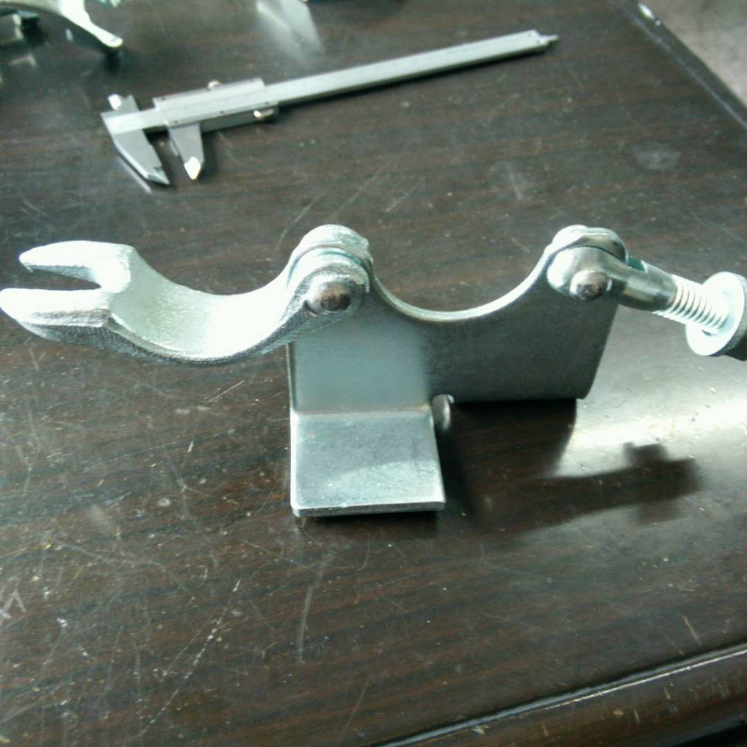 Board Retaining Coupler 