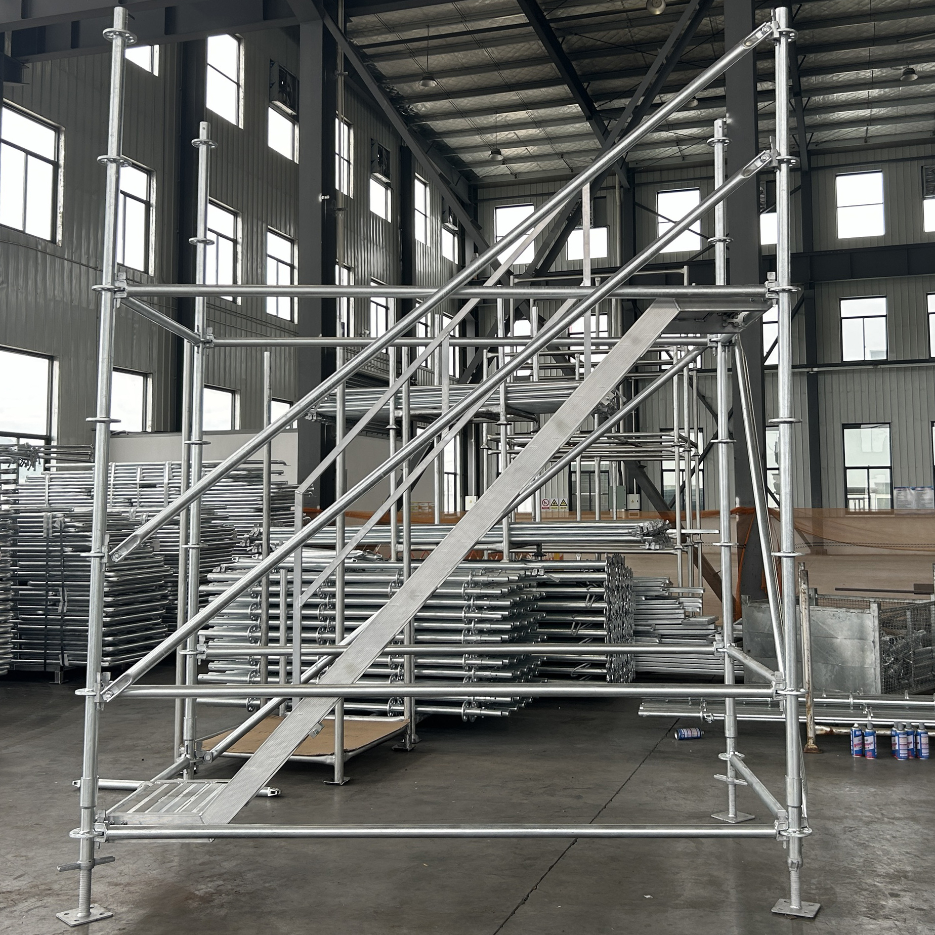 Mainit na Dip Galvanized Steel Ringlock Scaffolding System